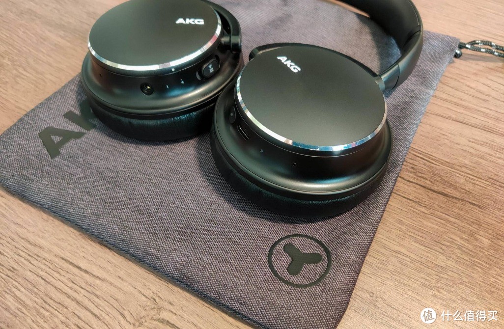 环境感知、专业降噪，AKG Y600NC耳机评测：快充后盾、通勤利器