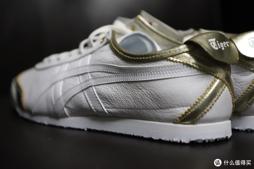 Onitsuka Tiger MEXICO 66 白金经典休闲鞋