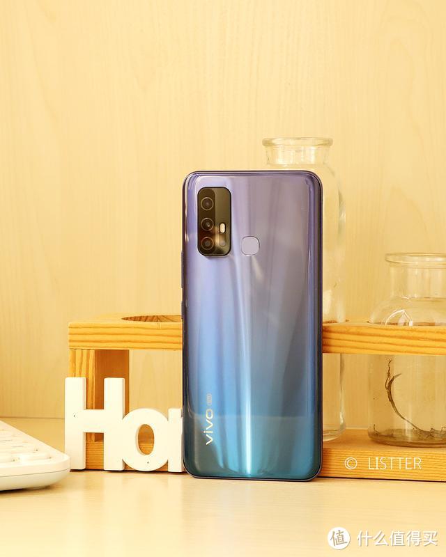 vivo Z6图赏，这次vivo直接将5G手机做到了两千元！