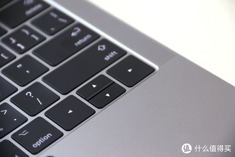 MacBook Pro创新不只Touch Bar，但我还需适应