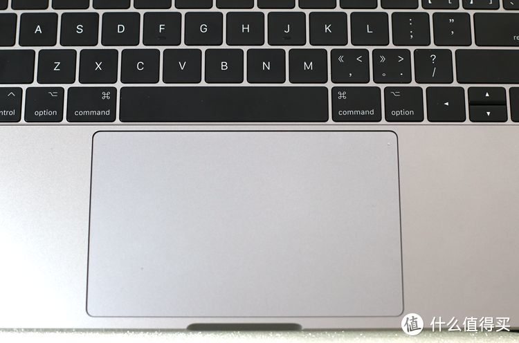 MacBook Pro创新不只Touch Bar，但我还需适应