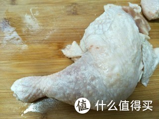 一盘大盘鸡和几碗宽面，一家人就可以吃的饱饱的啦