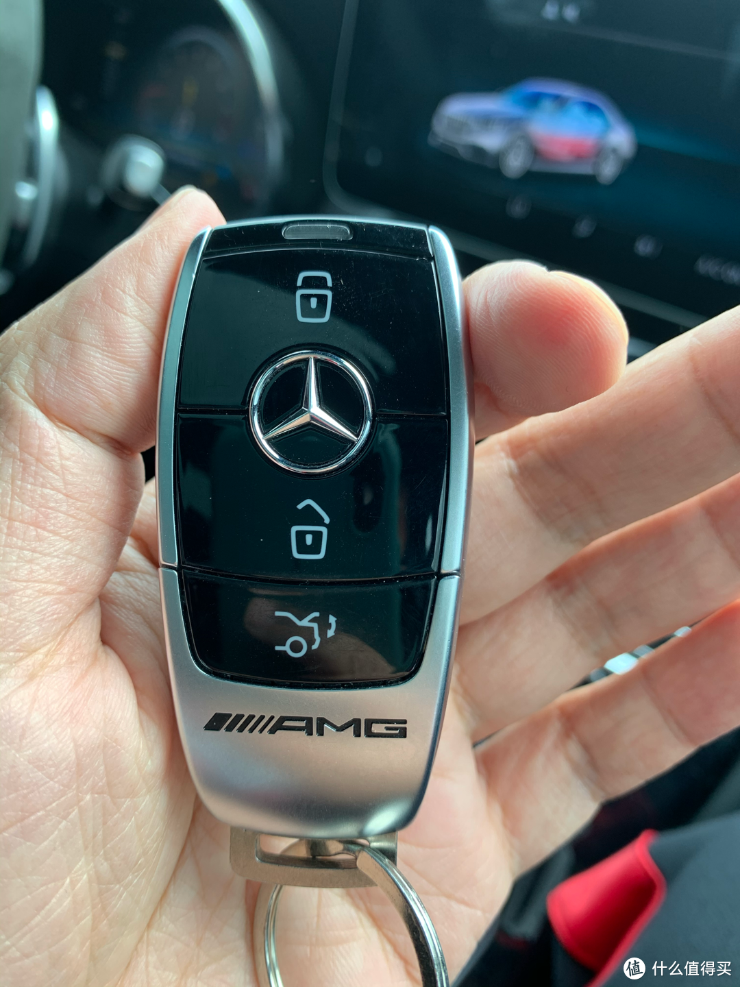 一次完整的BENZ体验——召回换件、正常保养、AMG C63试驾和探店