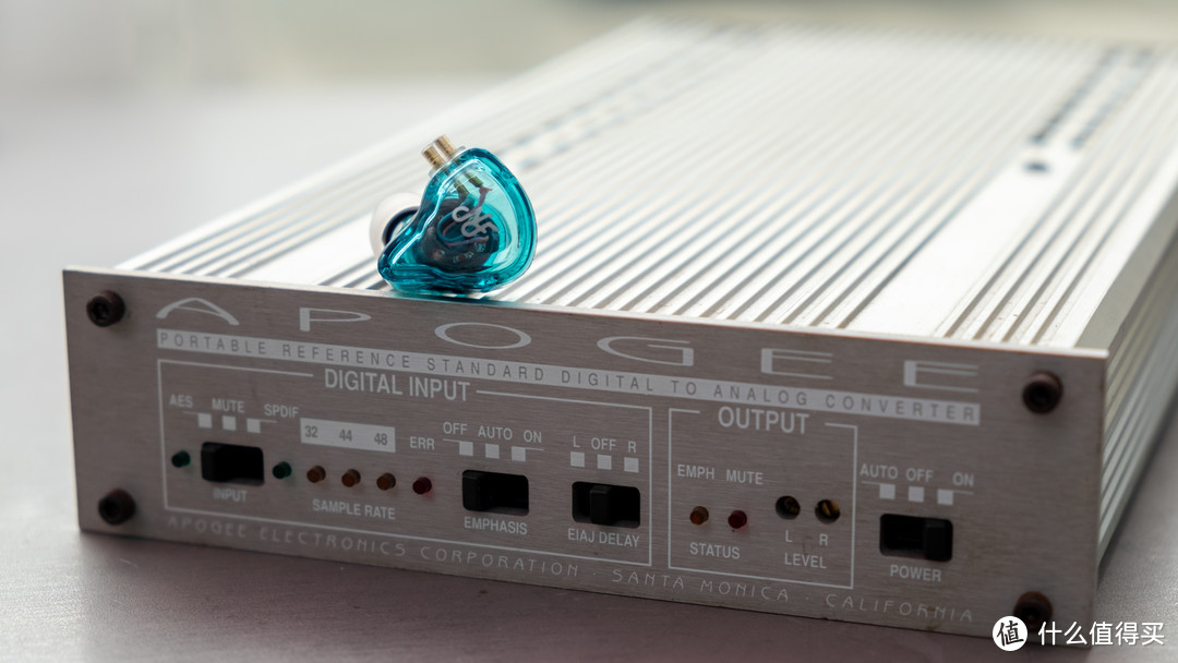 NF Audio NM2便是入门级便携监听耳机的新高度