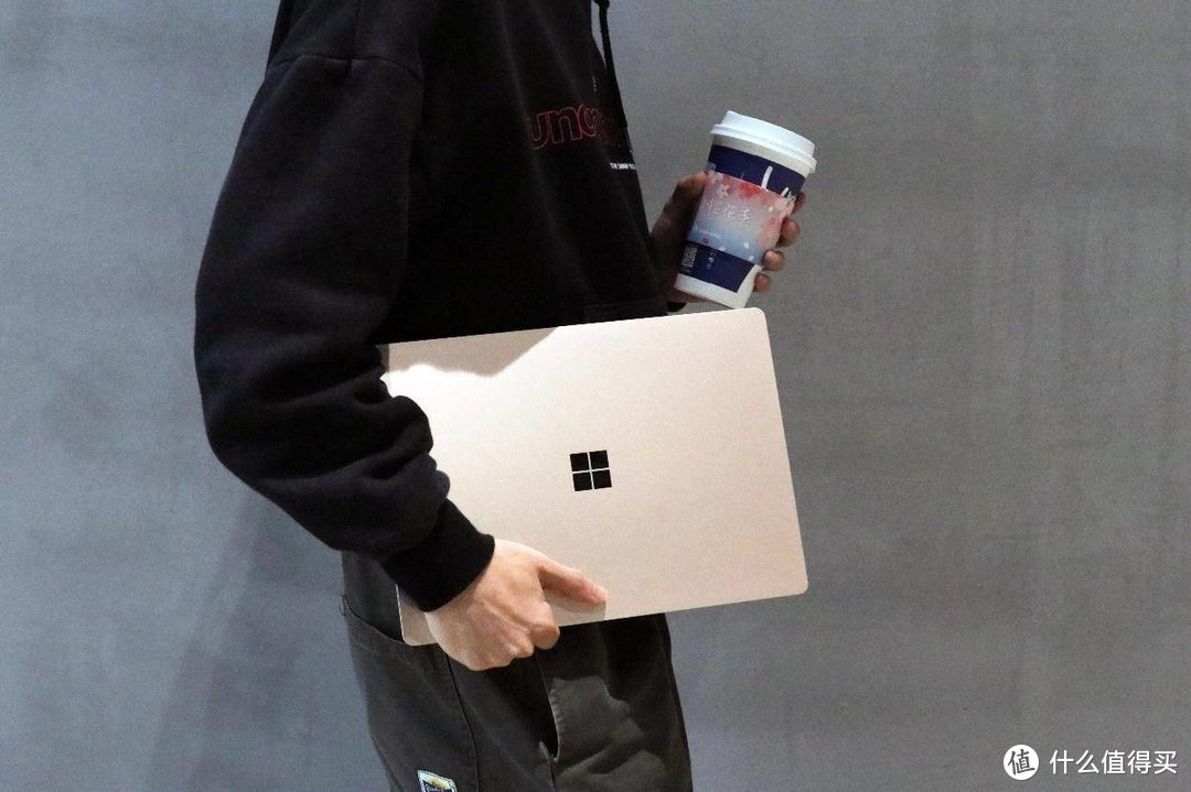 Surface Laptop 3续航实测，8小时工作无压力