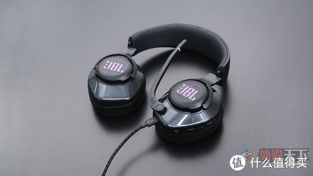 JBL QUANTUM 400游戏耳机评测：定位精准