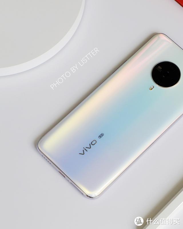 vivo又一款极美5G手机，vivo S6天鹅湖测评