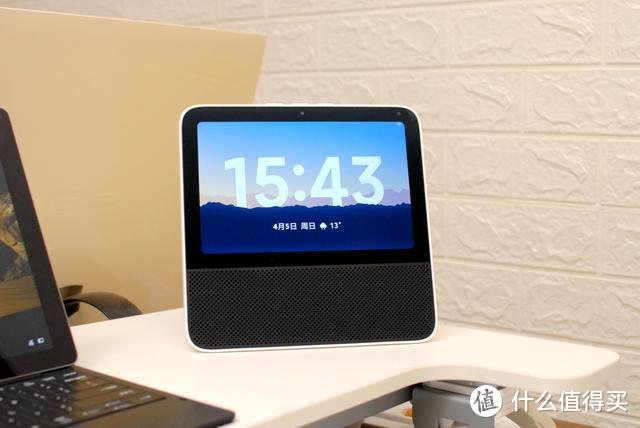 Redmi小爱触屏音箱8英寸版上手：智能影音生活新体验