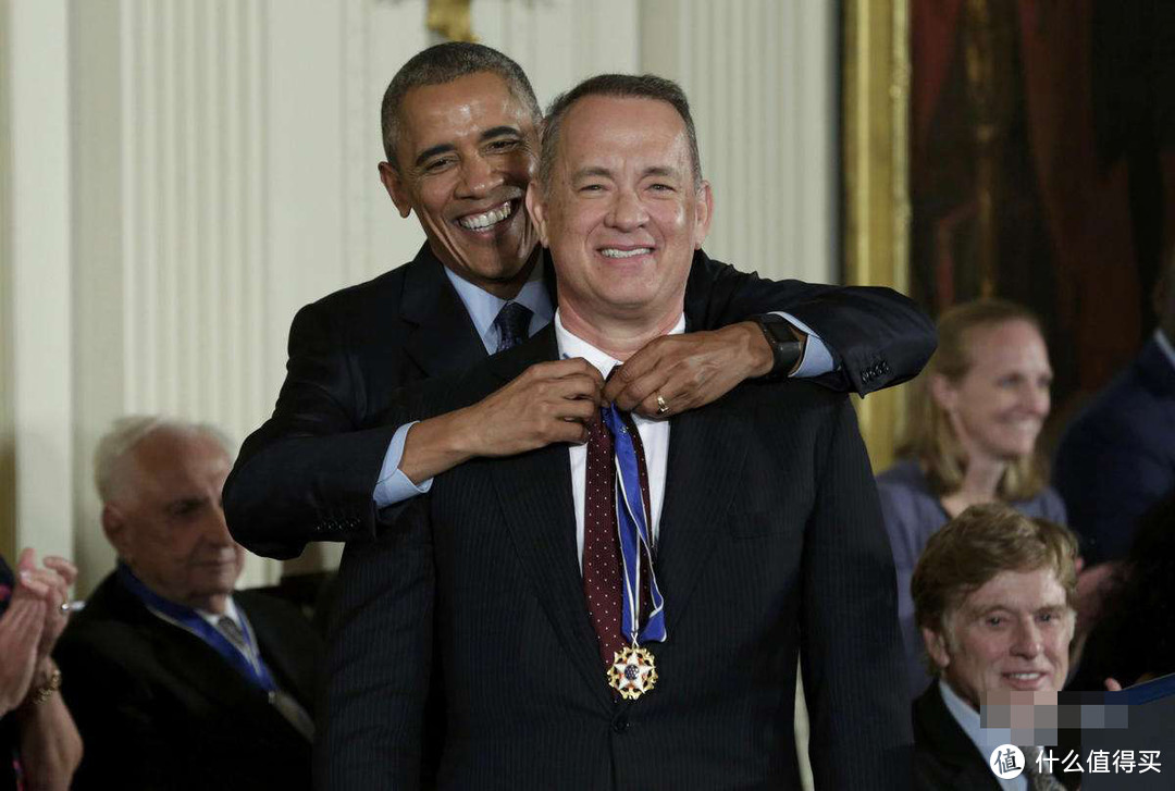 2016年11月23日 奥巴马给汤姆·汉克斯颁发总统自由勋章