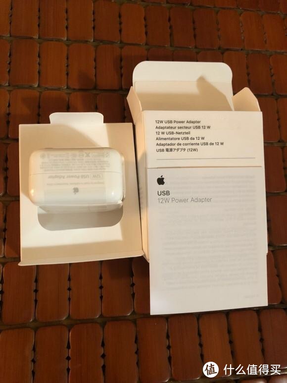 Apple12w充电头开箱