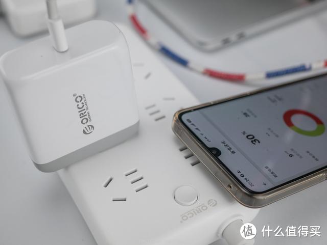 60W快充，PD、QC3.0双协议，体验完爆苹果原装充电头