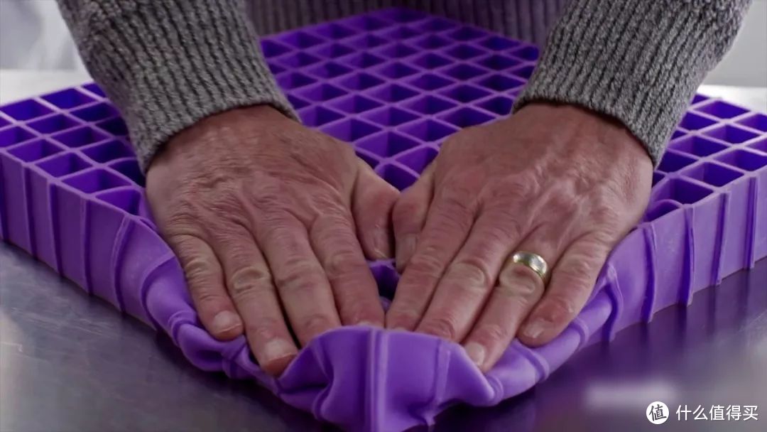 详细拆解purple床垫，这个硅胶材料不简单！