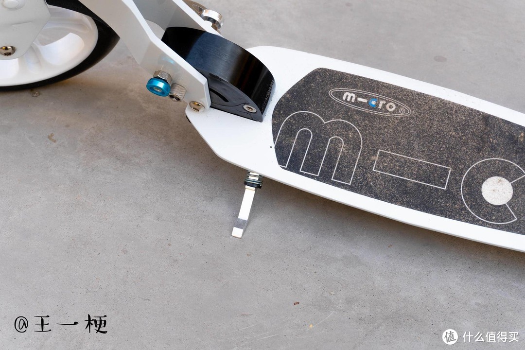 想要靠谱的代步工具？来看看这款滑板车：micro迈谷米高滑板车体验