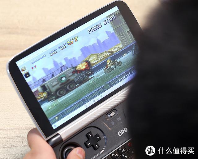 获微型计算机赞誉，GPD WIN2出色的掌机电脑