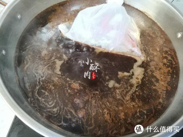 酱猪手的家庭做法，猪手软烂入味，用料简单，一学就会