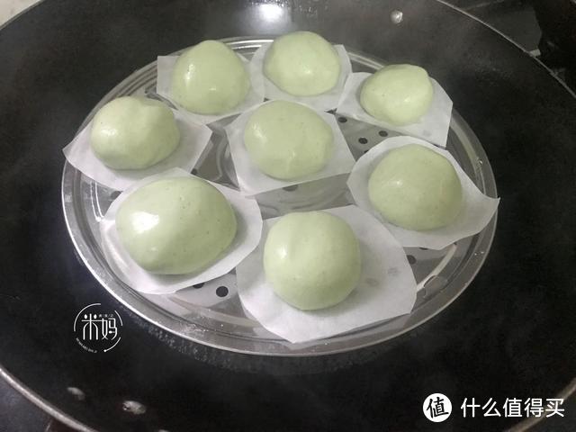 别忘给家人吃这野菜，油绿如玉香甜软糯，回味无穷