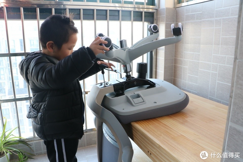 小户型必备书房座椅，轻松解决空间烦恼，西昊M59电脑椅抢先评测