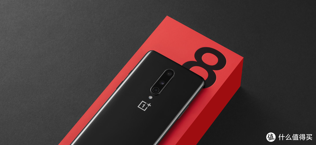 一加 OnePlus 8 系列5G手机国内发布，120Hz极致屏幕 配色吸睛，3999元/5399元已开售