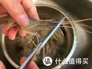 巨好吃的油爆虾，鲜美入味，别错过