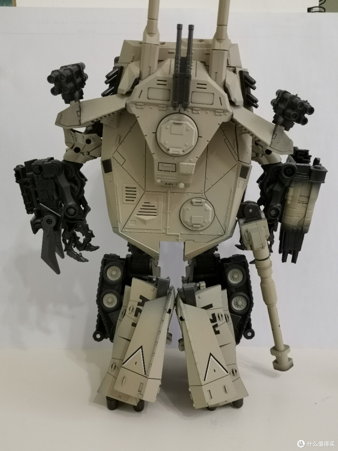 变形金刚晒物篇一百一二十一之梦工厂版领袖级吵闹沙漠配色