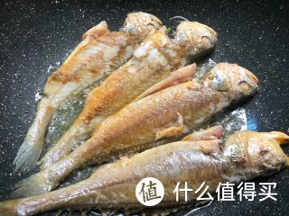 超好吃的煎小黄鱼，外酥里嫩，好吃到爆