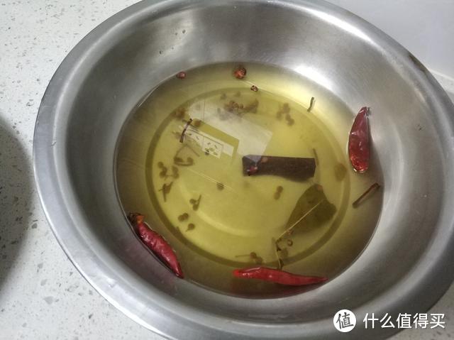 煮毛豆时加点它，毛豆翠绿入味，想发黄都难