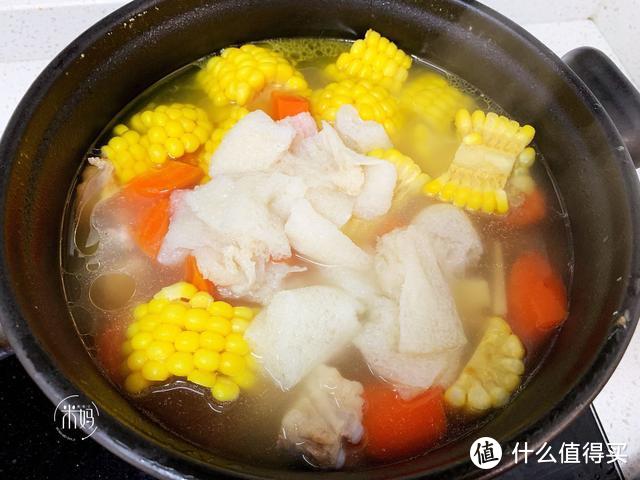 春天干燥，宁可不吃鸡鸭鱼肉，也要多喝这碗汤，鲜美润燥营养好
