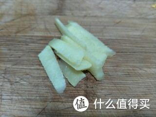 辣炒钉螺老公三天两头点名要吃，因为和啤酒更配。