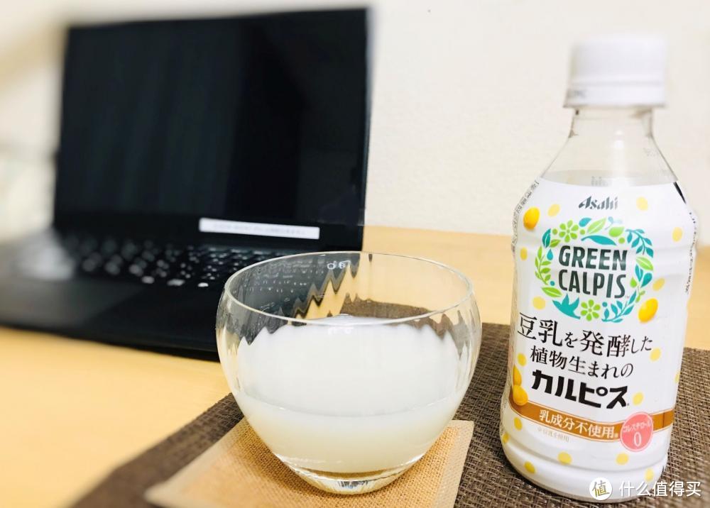 日本可尔必思的"GREEN CALPIS"