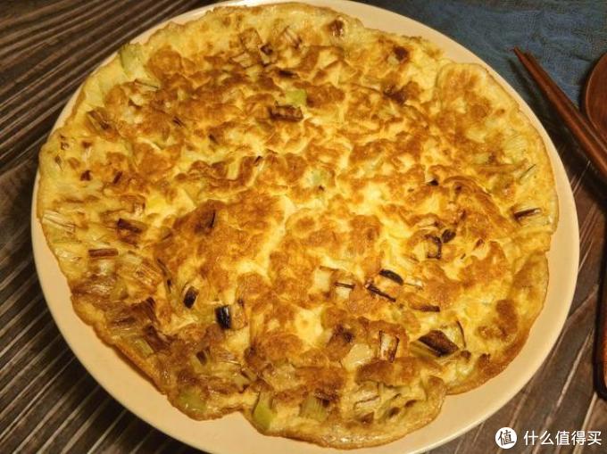 葱花煎蛋不成形 学会这几个技巧 包你一次就能煎成型 生鲜食品 什么值得买