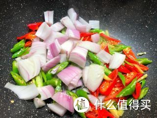 爆好吃的双椒章鱼足，鲜美下饭，快试试