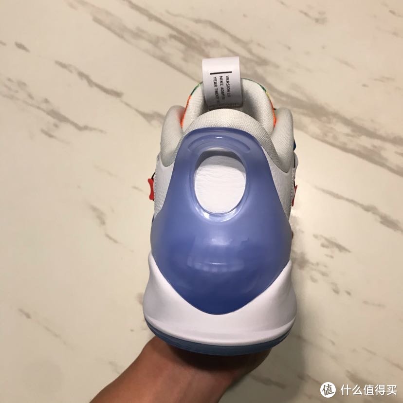 Hi，Siri! 绑紧我的鞋带！Nike Adapt扎染上线！