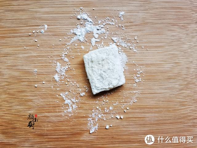 墨鱼别再水煮了，试试这做法，爽口弹滑，吃着超过瘾