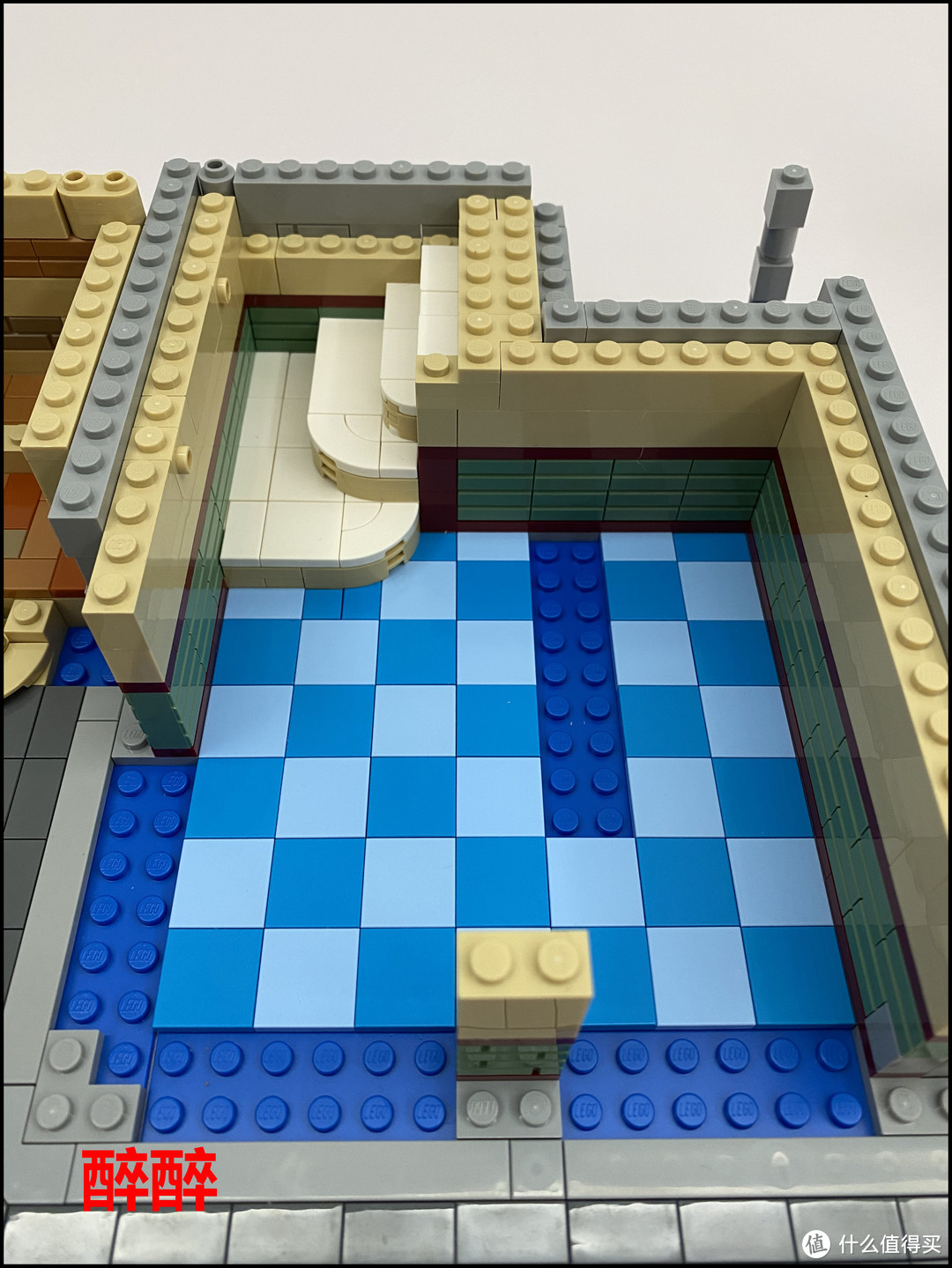 BrickandTiles-ModularClockTowerSquare（钟楼