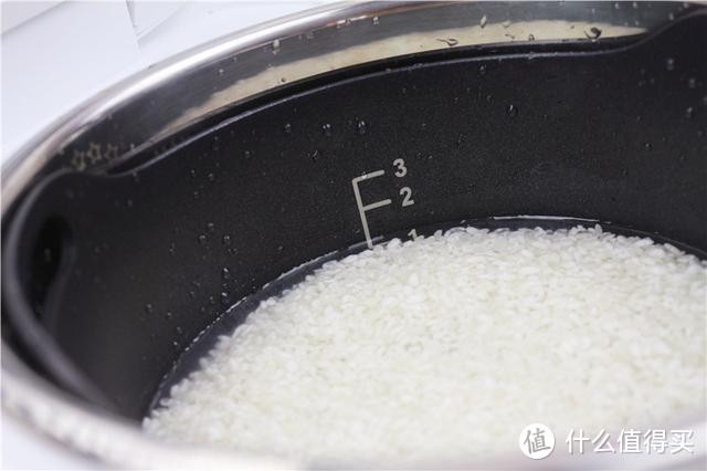 臻米脱糖养生煲X6对比X1，各方面改进了很多！米饭香喷喷~