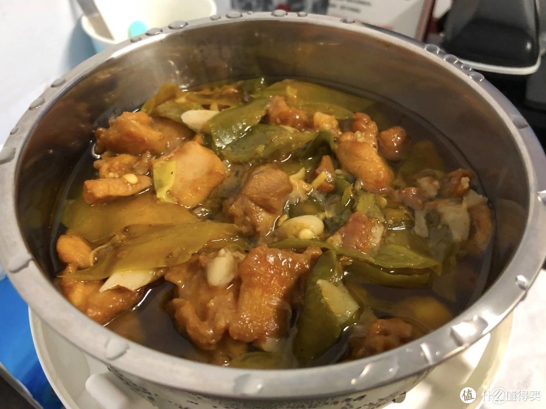 美味随行——“小熊”蒸煮饭盒评测