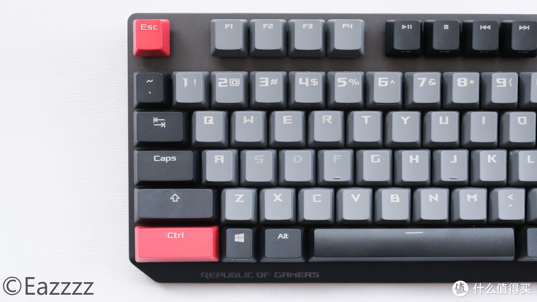 玩家的致胜利器——ROG 游侠PBT黑轴机械键盘安利