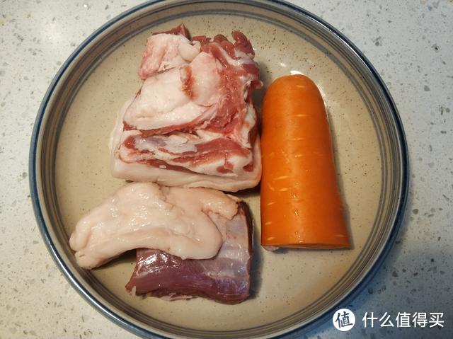 做羊肉馅饺子，调料别乱放，只需这几味就够了，馅料鲜美无膻味