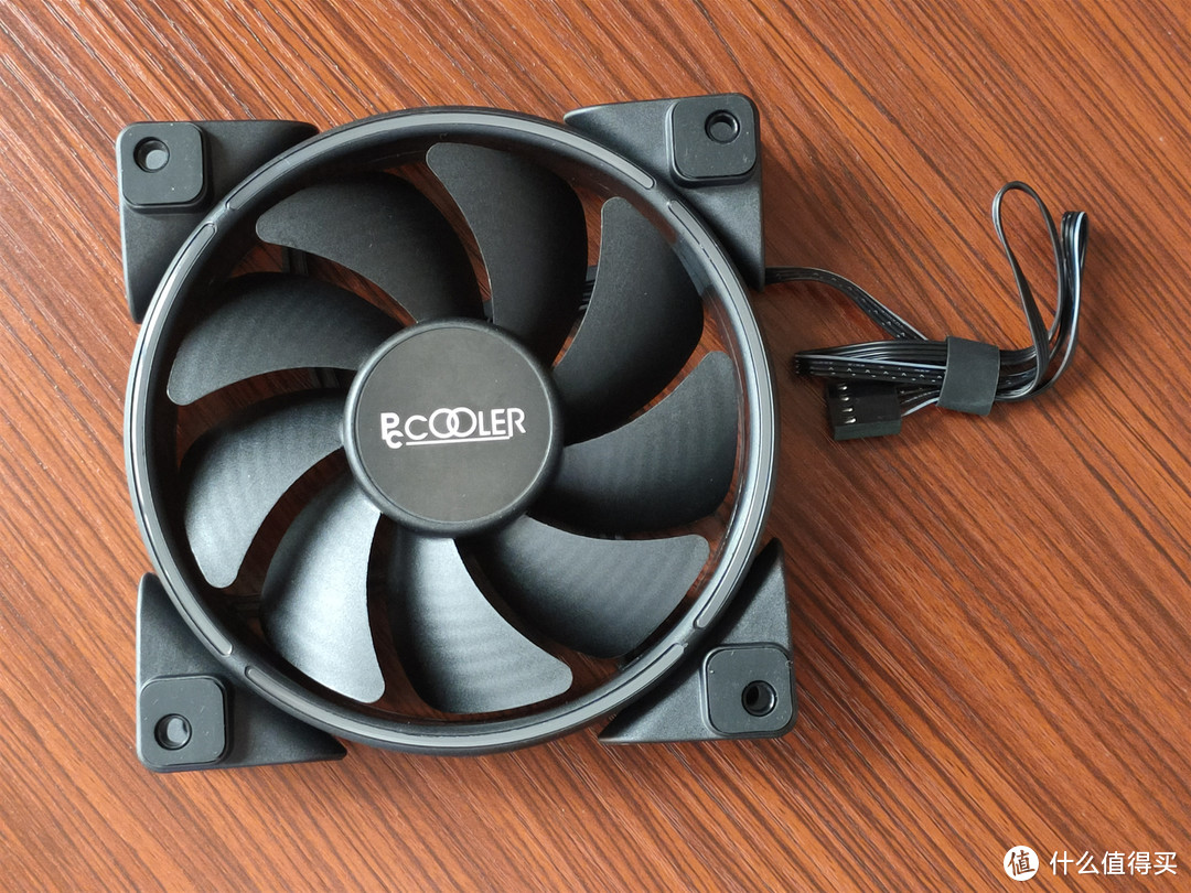 给我的锐龙1700换个“引擎”：超频三（PCCOOLER）东海风云GI-R66U开箱和使用体验