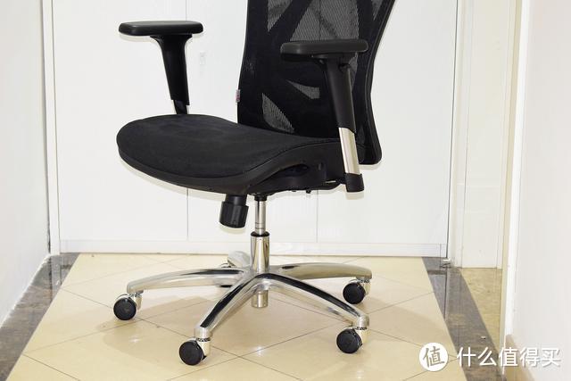 保护你的颈腰椎，舒适安全才是硬道理——西昊M57人体工学椅体验