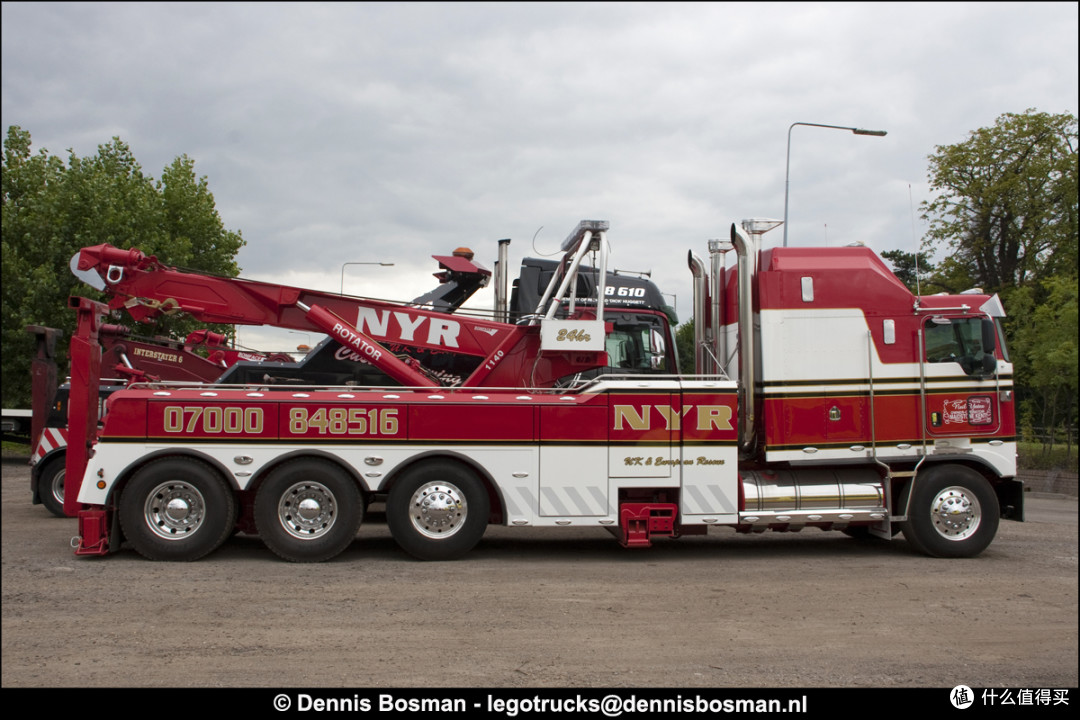 【每日赏图】乐高 肯沃斯k100e 道路救援车