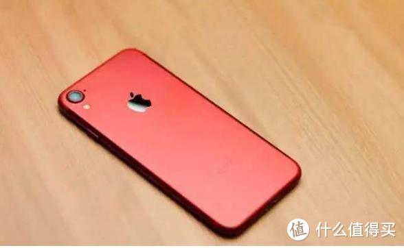 iPhone SE这款“廉价机型”为啥这么火爆？最关键的几点是什么？