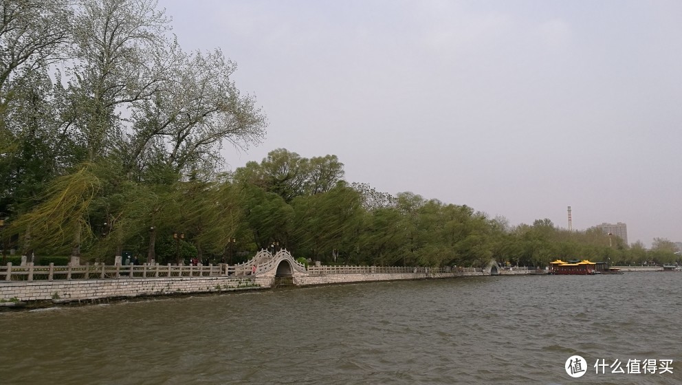 “一城山色半城湖”——济南护城河沿线一日游记