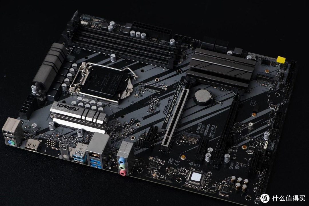 华擎（ASRock） Z490 Phantom Gaming 4开箱拆解