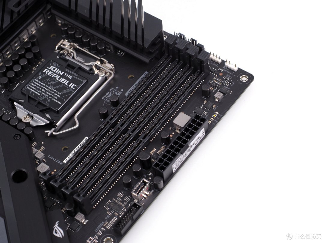 华硕rog strix z490-e gaming首发开箱