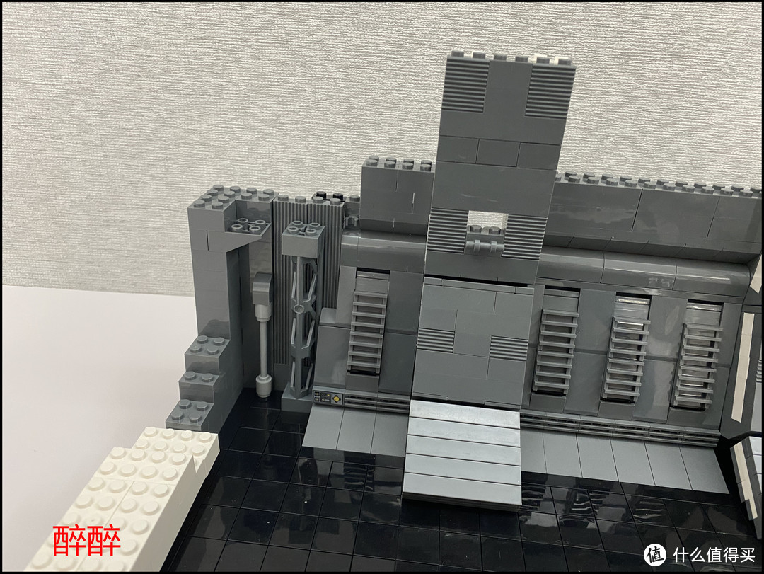 【MOC】Docking Bay（千年隼停机坪）醉测评