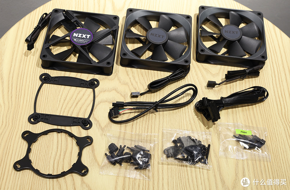 恩杰(NZXT) Z73 散热器 附送配件