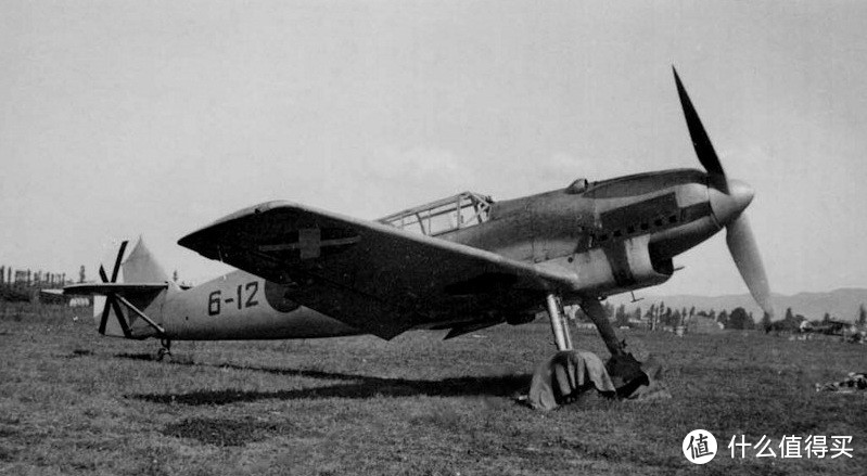 Bf-109 B型“伯莎(Bertha)”，第一个小批量量产的型号，西班牙内战中被秃鹫军团测试使用。