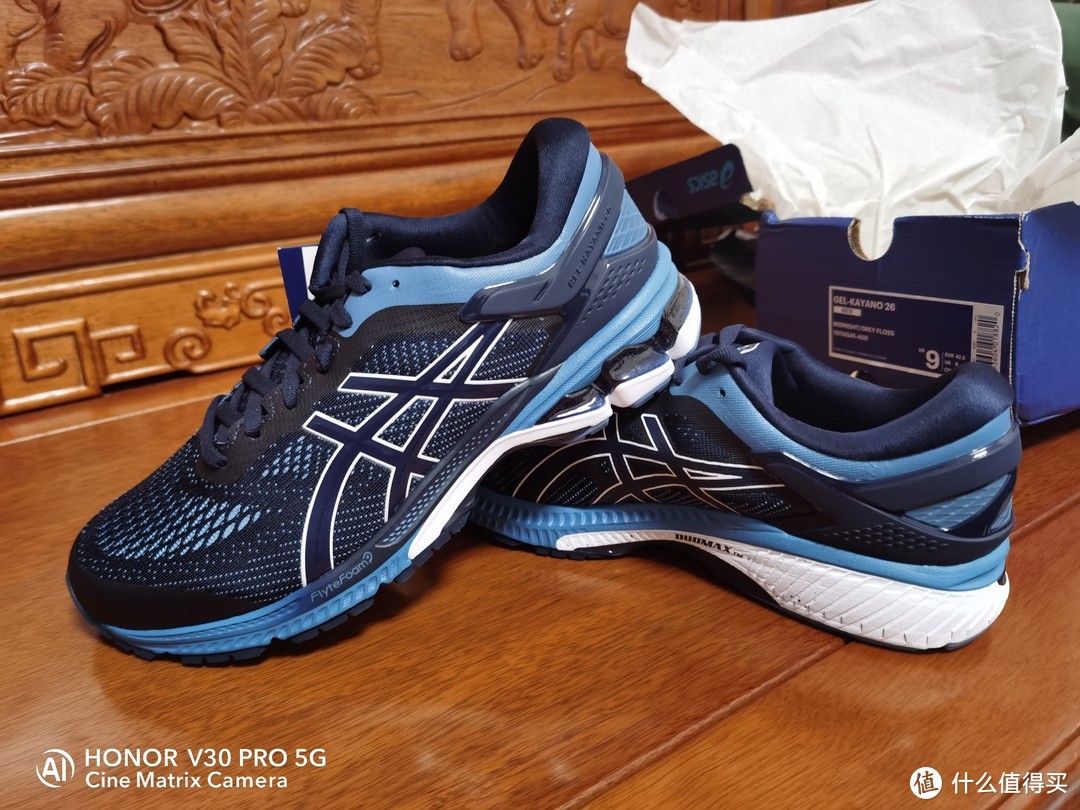 疫情如此严重，依然海淘亚瑟士/asics kayano 26 转运四方20天到手开箱，首发！