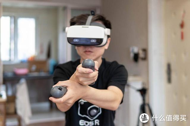把骁龙845戴到头上？Pico Neo 2 VR一体机畅玩虚拟现实体验如何?